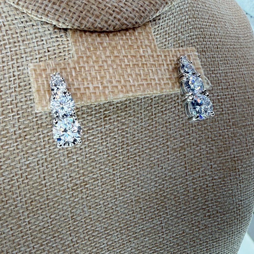 Classic 3-Stone Clear Crystal Drop Stud Earrings - White Gold Tone